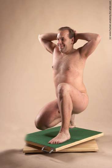 Nude Man White Kneeling poses - ALL Average Short Brown Kneeling poses - on one knee Realistic