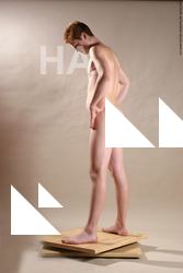 alexandr standing 04