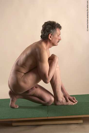 Nude Man White Kneeling poses - ALL Slim Short Grey Kneeling poses - on one knee Realistic