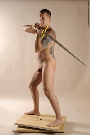 Nude Fighting with sword Man White Standing poses - ALL Average Short Brown Standing poses - simple Realistic