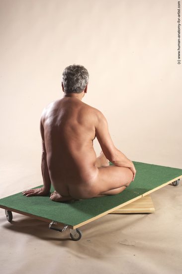 Nude Man White Kneeling poses - ALL Slim Short Grey Kneeling poses - on one knee Realistic