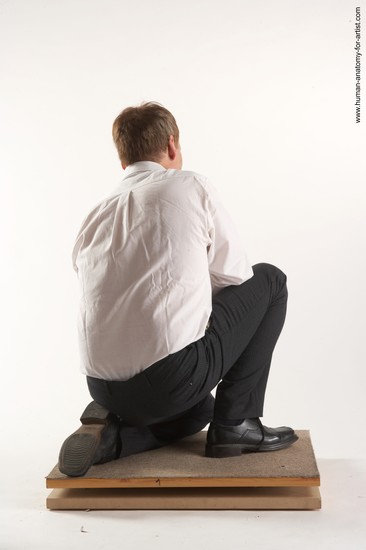 Casual Man White Sitting poses - simple Average Short Brown Sitting poses - ALL Academic