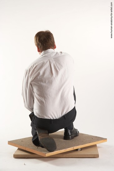 Casual Man White Sitting poses - simple Average Short Brown Sitting poses - ALL Academic