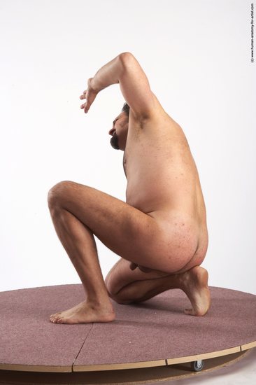 Nude Man White Kneeling poses - ALL Average Medium Kneeling poses - on one knee Black Realistic