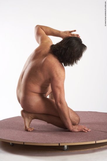 Nude Man White Kneeling poses - ALL Average Medium Kneeling poses - on one knee Black Realistic