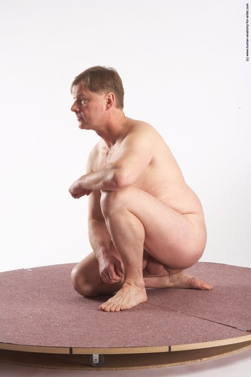 Nude Man White Kneeling poses - ALL Average Short Grey Kneeling poses - on one knee Realistic