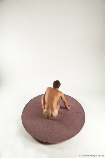 Nude Man White Kneeling poses - ALL Athletic Short Brown Kneeling poses - on one knee Multi angles poses Realistic