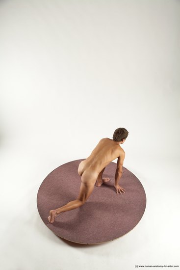 Nude Man White Kneeling poses - ALL Athletic Short Brown Kneeling poses - on one knee Multi angles poses Realistic