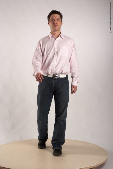 Casual Man White Standing poses - ALL Average Short Brown Standing poses - simple Academic