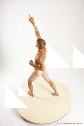 alexandr standing 07a