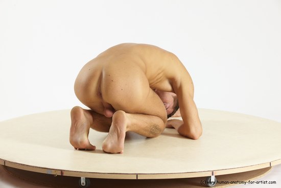 Nude Man White Kneeling poses - ALL Athletic Short Brown Kneeling poses - on both knees Multi angles poses Realistic