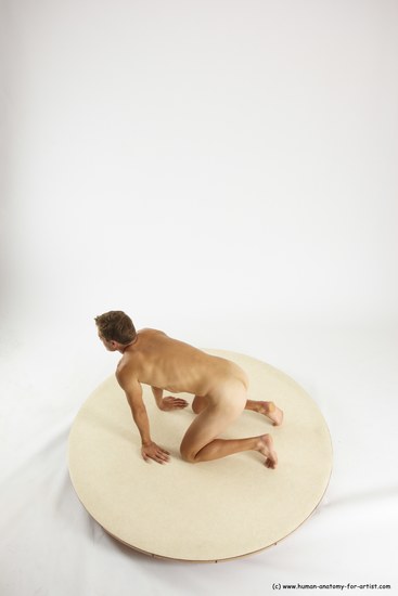 Nude Man White Kneeling poses - ALL Athletic Short Brown Kneeling poses - on both knees Multi angles poses Realistic