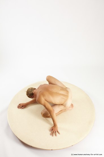 Nude Man White Kneeling poses - ALL Athletic Short Brown Kneeling poses - on one knee Multi angles poses Realistic