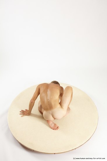 Nude Man White Kneeling poses - ALL Athletic Short Brown Kneeling poses - on one knee Multi angles poses Realistic