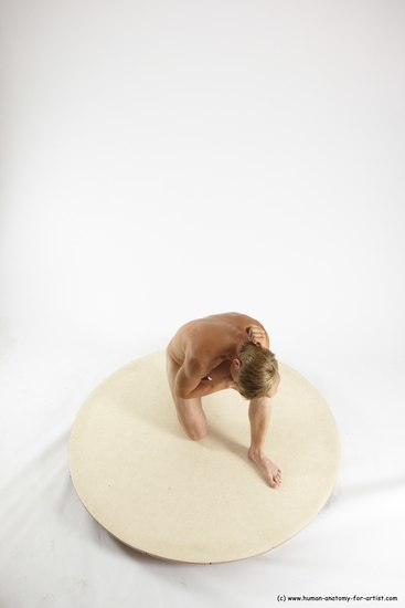 Nude Man White Kneeling poses - ALL Athletic Short Brown Kneeling poses - on one knee Multi angles poses Realistic