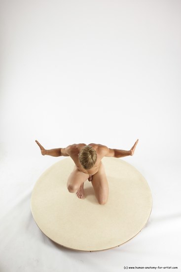 Nude Man White Kneeling poses - ALL Athletic Short Brown Kneeling poses - on one knee Multi angles poses Realistic