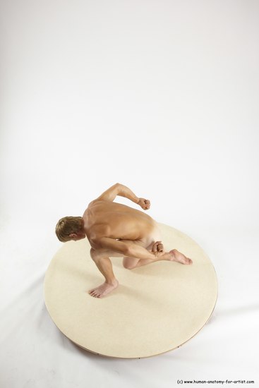 Nude Man White Kneeling poses - ALL Athletic Short Brown Kneeling poses - on one knee Multi angles poses Realistic