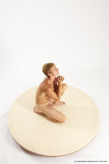 Nude Man White Kneeling poses - ALL Athletic Short Blond Kneeling poses - on one knee Multi angles poses Realistic