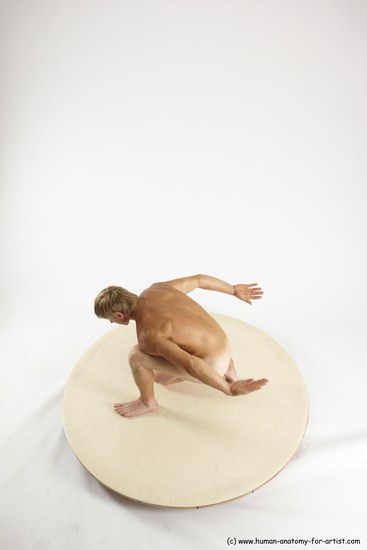 Nude Man White Kneeling poses - ALL Athletic Short Brown Kneeling poses - on one knee Multi angles poses Realistic