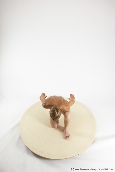 Nude Man White Kneeling poses - ALL Athletic Short Brown Kneeling poses - on one knee Multi angles poses Realistic