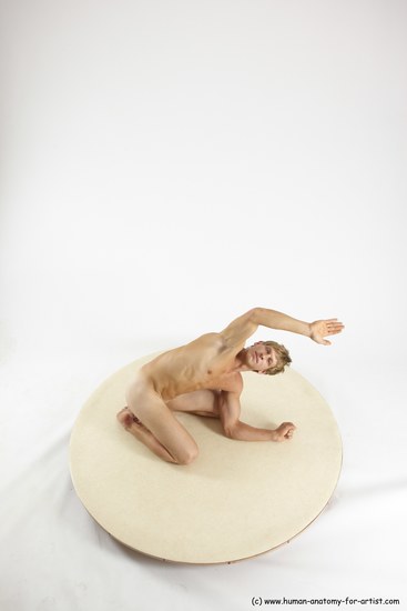 Nude Man White Kneeling poses - ALL Athletic Short Brown Kneeling poses - on both knees Multi angles poses Realistic