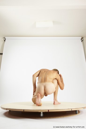 Nude Man White Kneeling poses - ALL Athletic Short Brown Kneeling poses - on one knee Multi angles poses Realistic