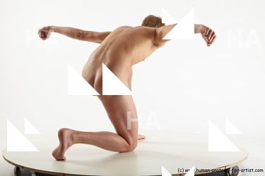 reference of kneeling ludek 06