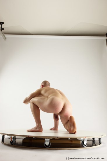 Nude Man White Kneeling poses - ALL Slim Bald Kneeling poses - on one knee Multi angles poses Realistic