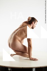 kneeling reference of vendelin 07