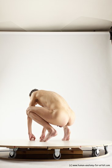 Nude Man White Standing poses - ALL Athletic Short Brown Standing poses - knee-bend Multi angles poses Realistic