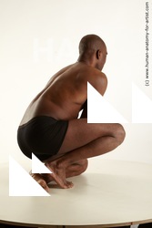 kneeling reference of arturo14