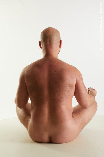 Nude Man White Average Bald Standard Photoshoot Realistic