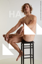 sitting reference arvid 02