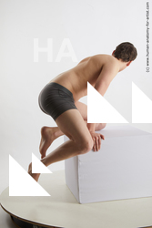 kneeling reference brett