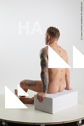 sitting reference gilbert 04