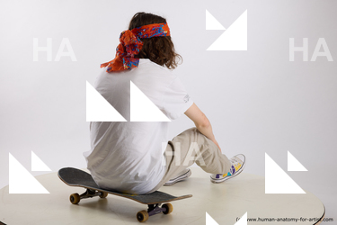 sitting reference bryton 06