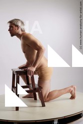 kneeling reference chase 03