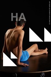 sitting reference danior 06