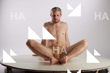 sitting reference chase 08