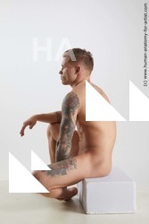 sitting reference gilbert 03