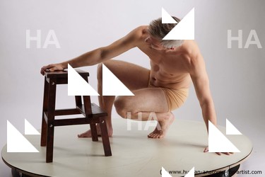 kneeling reference chase 03