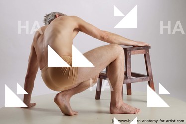 kneeling reference chase 07