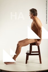 sitting reference wendell 03