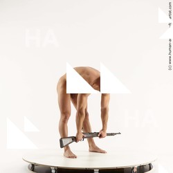 standing reference bystrik 08