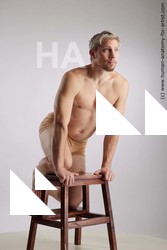 kneeling reference chase 08