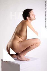 kneeling reference dash 06