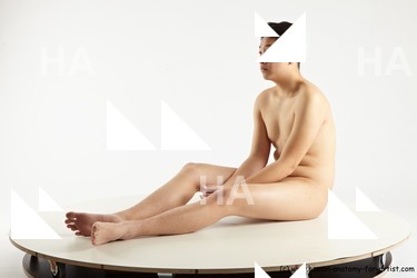 sitting reference wade 02