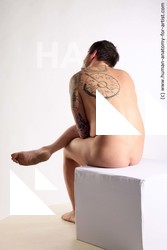 sitting reference dash 04