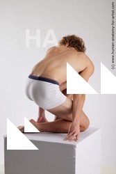 kneeling reference urien 06