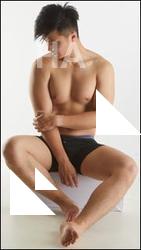 Sitting reference poses Yoshinaga Kuri